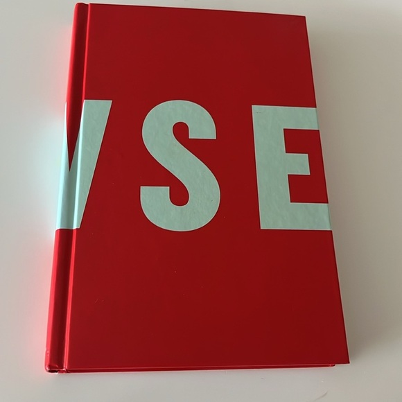 Book: Non Fiction Self Help “How to be a Bawse” - Picture 3 of 10